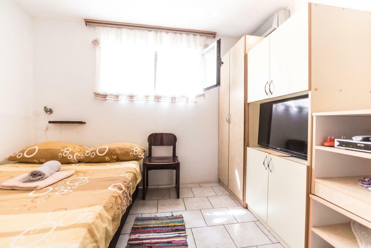 Kiwi apartments Gornji Karin Zewnętrze zdjęcie