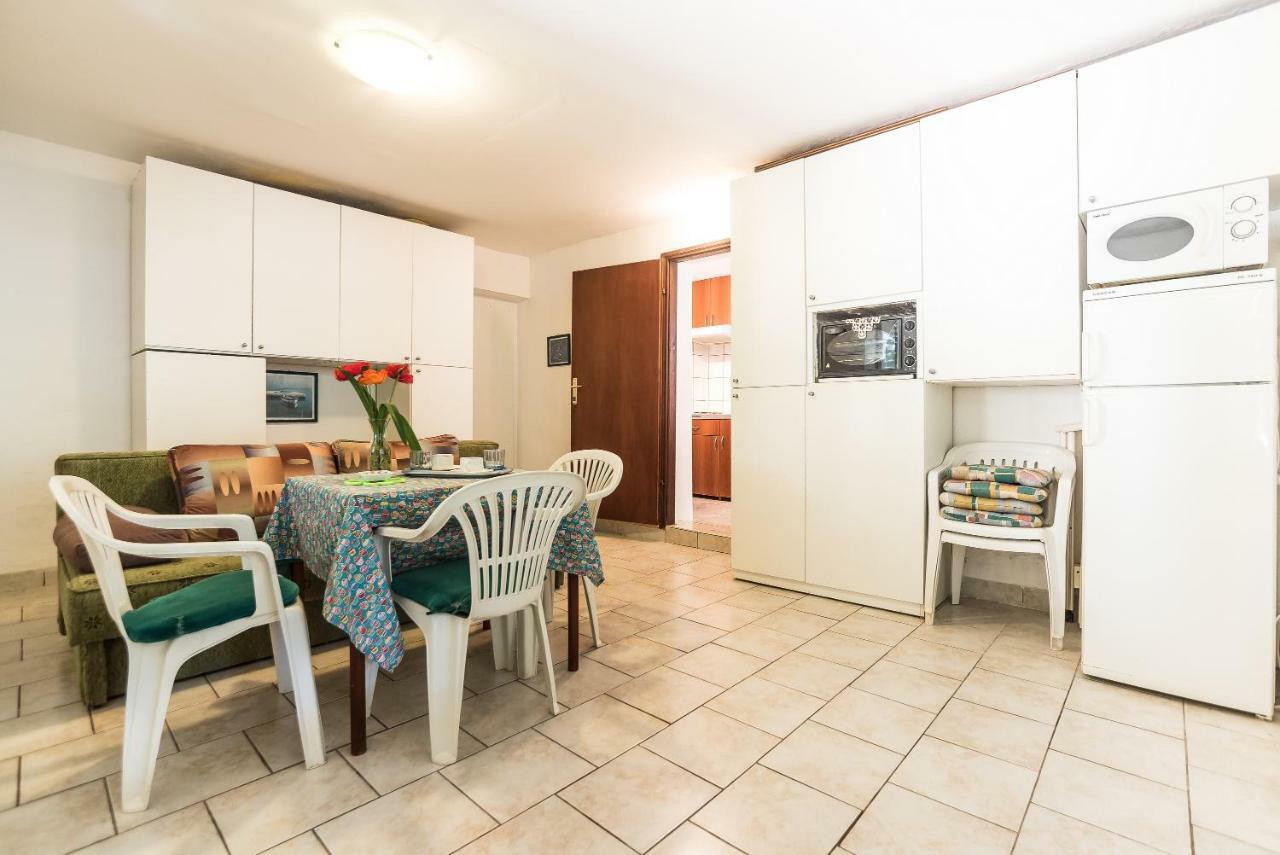 Kiwi apartments Gornji Karin Zewnętrze zdjęcie